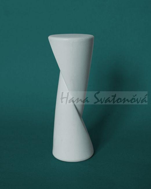Geometry DOUBLE, výška 13,5cm